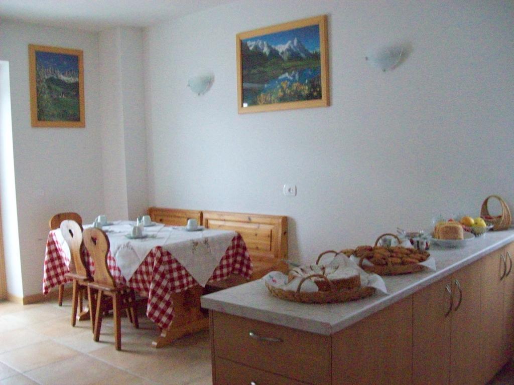 Agritur Rizzi Di Inama Ugo Villa Coredo Phòng bức ảnh