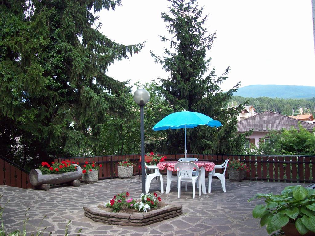Agritur Rizzi Di Inama Ugo Villa Coredo Phòng bức ảnh